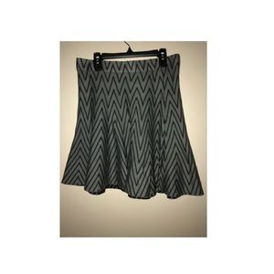 Candie’s black and grey print skirt